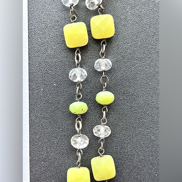 Silpada 925 Sterling Silver Canadian Olive
Jade Quartz Toggle Necklace - Picture 2 of 5